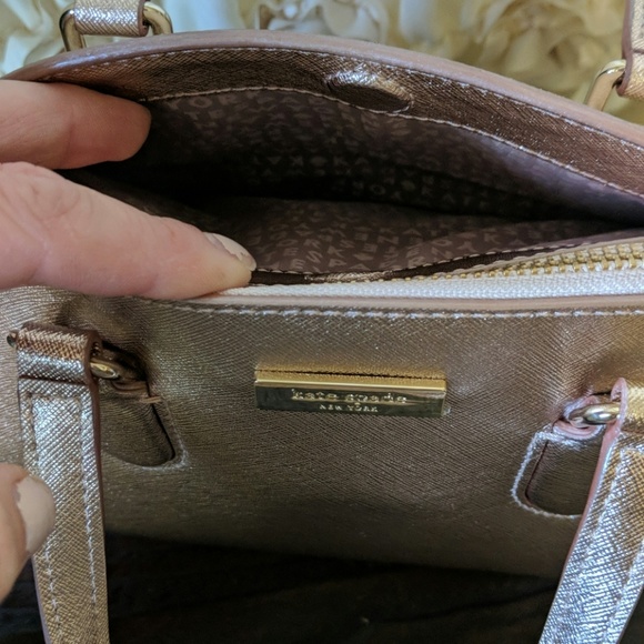 NWT Kate Spade Mini Reiley Rose Gold Purse - Picture 4 of 8
